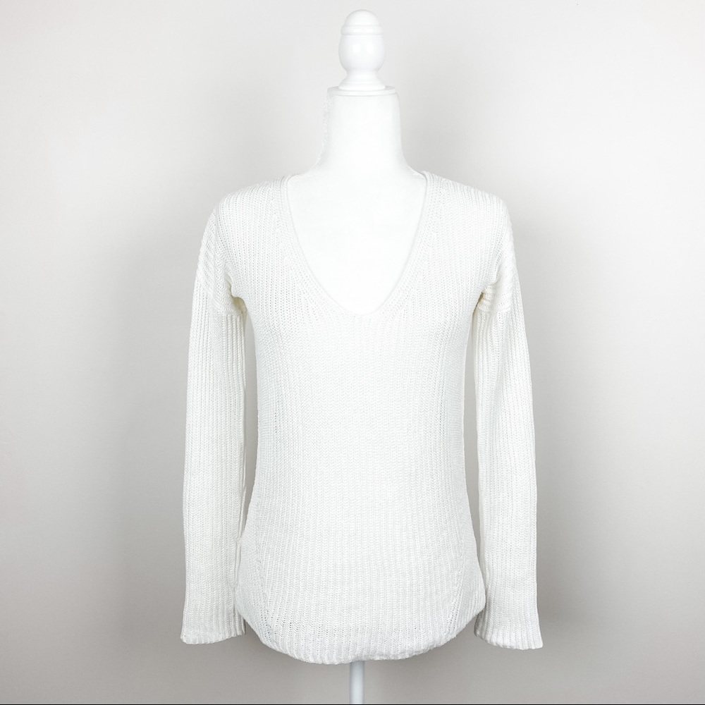 Theory White Size Small Long Sleeve V-Neck Knit Sweater